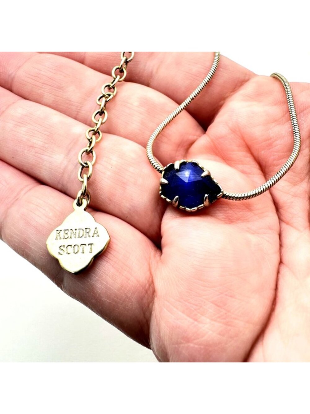 Kendra Scott Mara Necklace Gold Tone Cobalt Blue Pendant - Picture 2 of 3